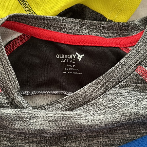 Bundle of Old Navy Active Go-Dry Cool Tees Size S (6-7) - Picture 3 of 7